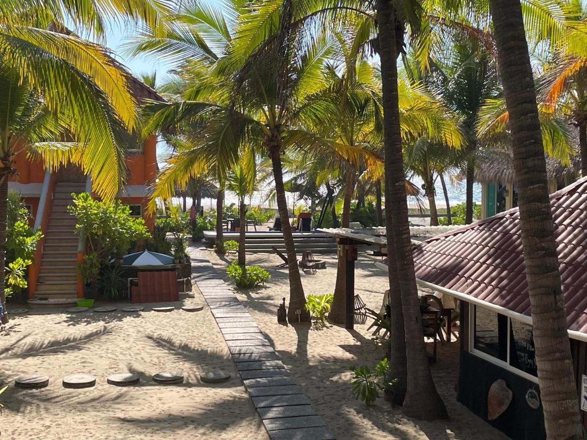Bungalows Tree Tops - Adults Only Zihuatanejo Exterior foto