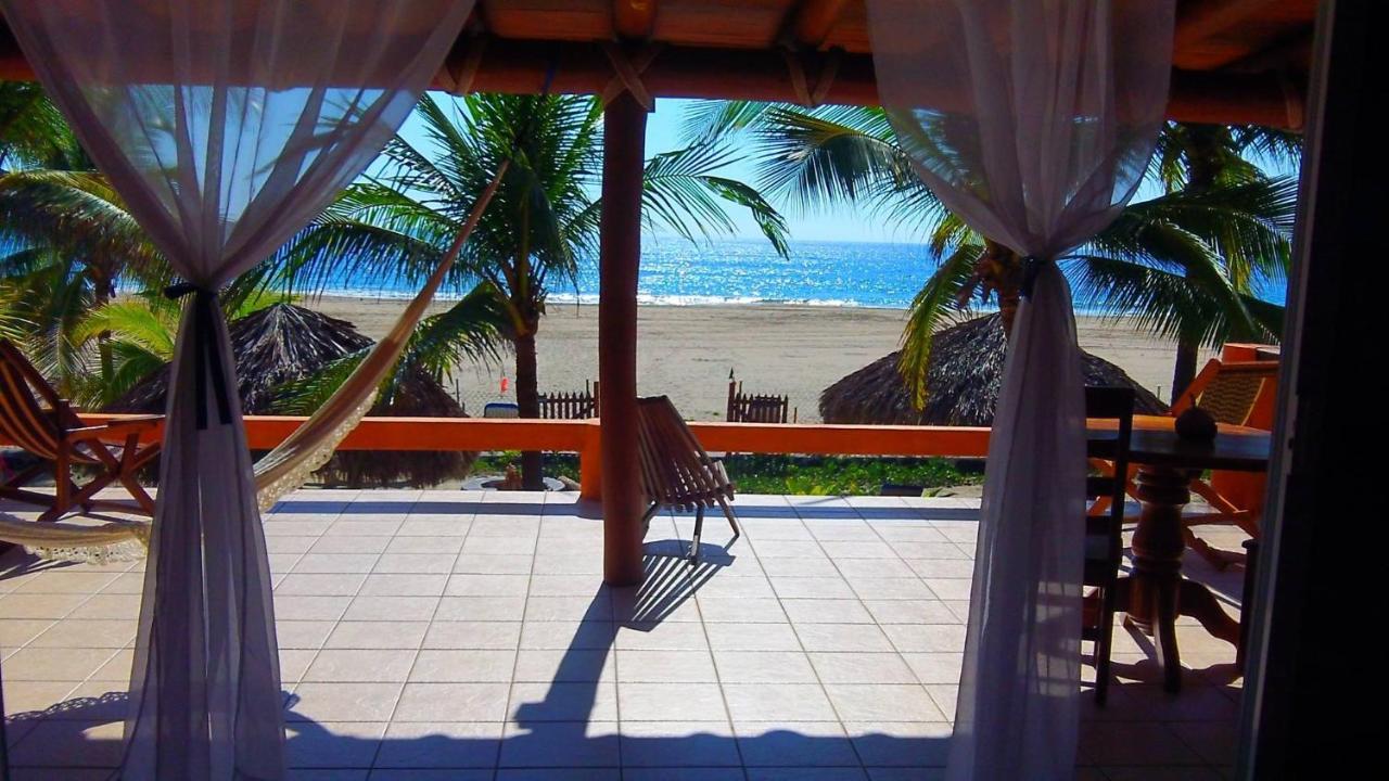 Bungalows Tree Tops - Adults Only Zihuatanejo Exterior foto